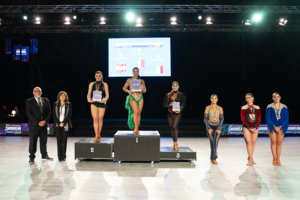 sara bachata shine podium sara bachata shine podium